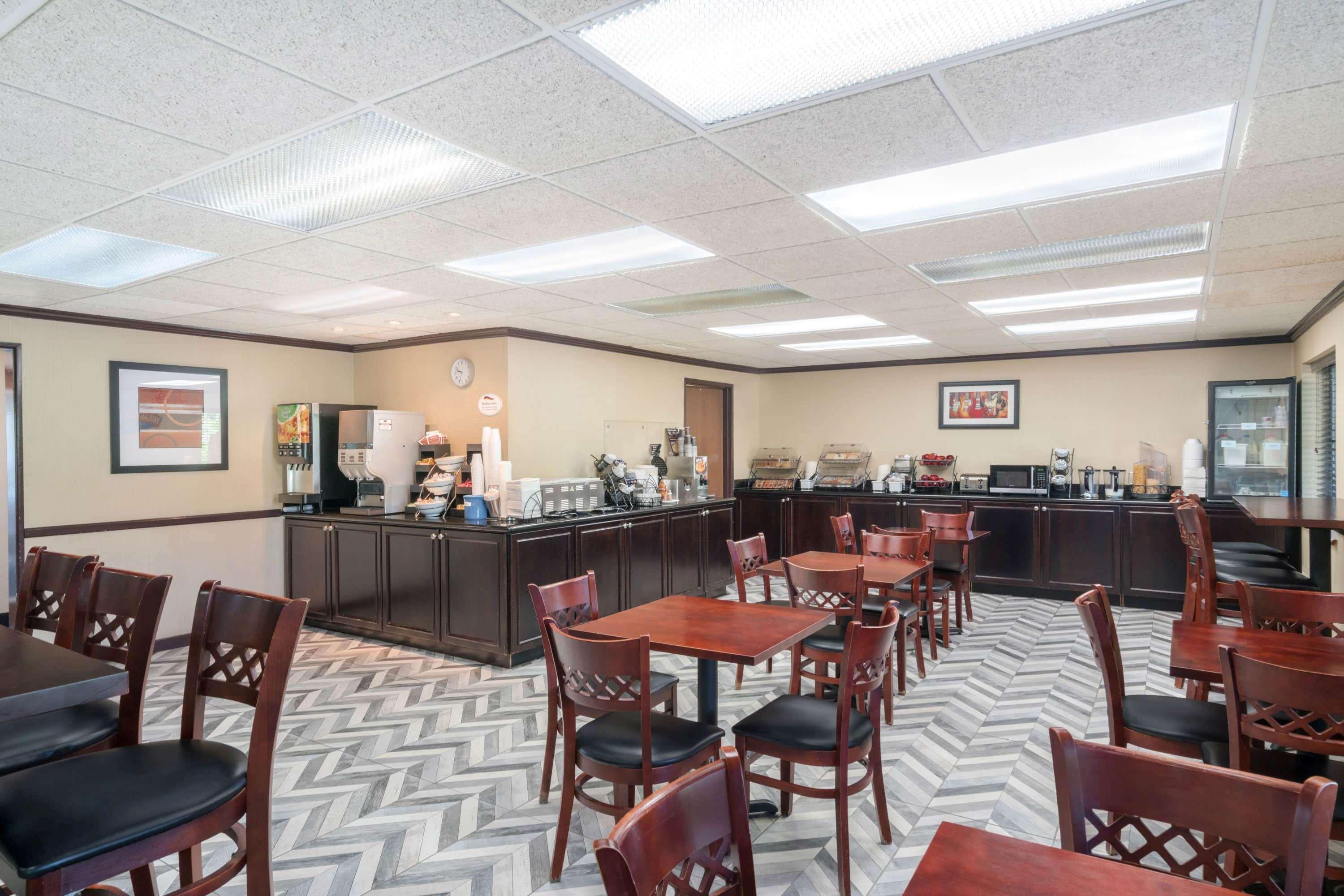 Comfort Inn & Suites Brentwood Eksteriør billede