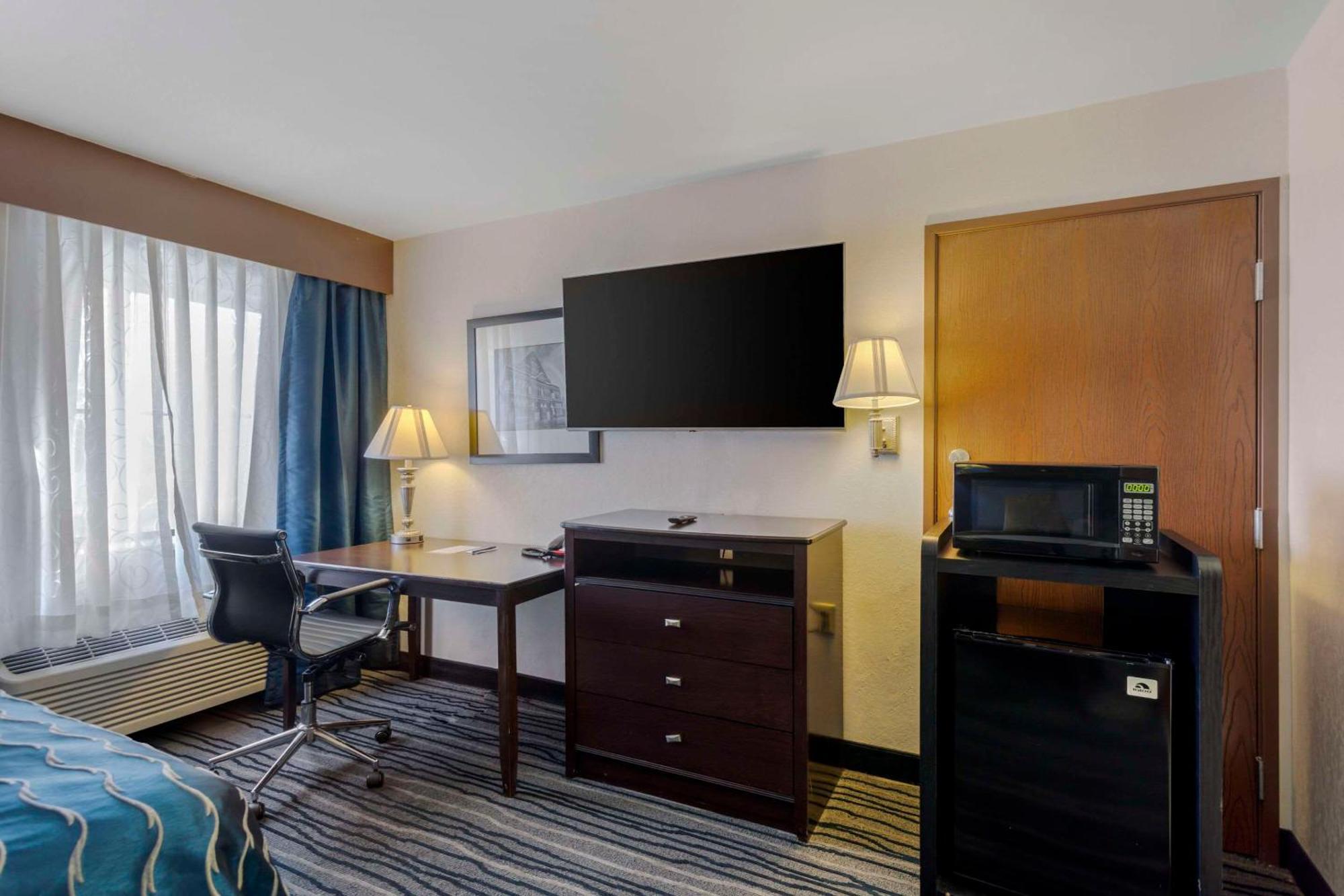 Comfort Inn & Suites Brentwood Eksteriør billede