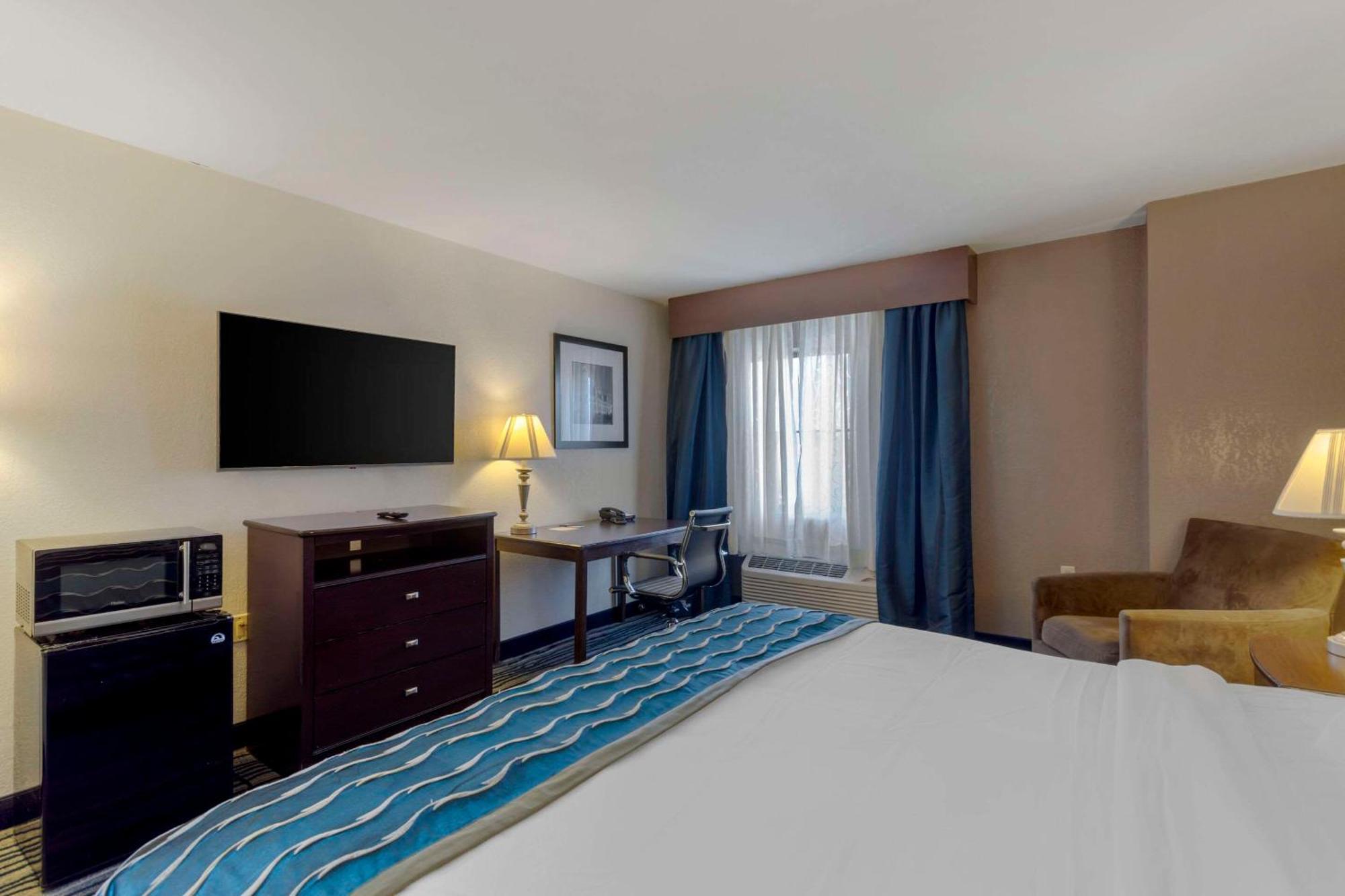 Comfort Inn & Suites Brentwood Eksteriør billede